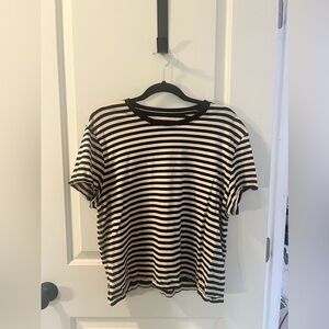 Everlane t-shirt